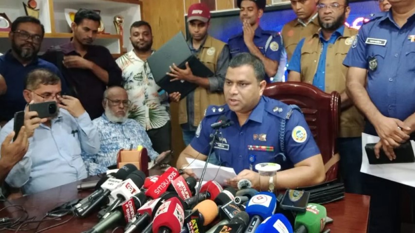 মাওলানা নোমানীকে হত্যা করেছে তারই ছেলে, জানাল পুলিশ